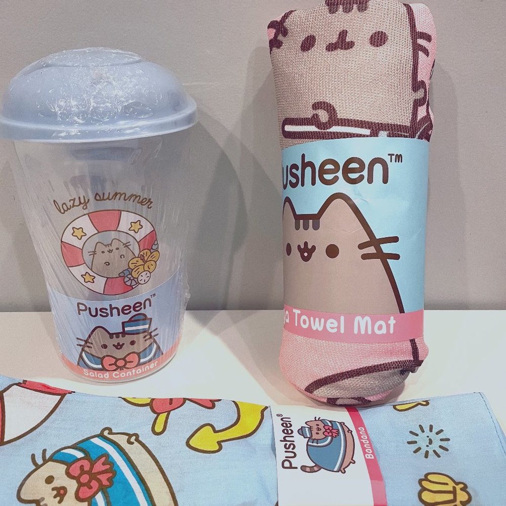Pusheen: Yoga Towel, Salad Container & Bandana